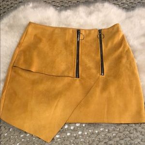 Mustard suede mini skirt 10